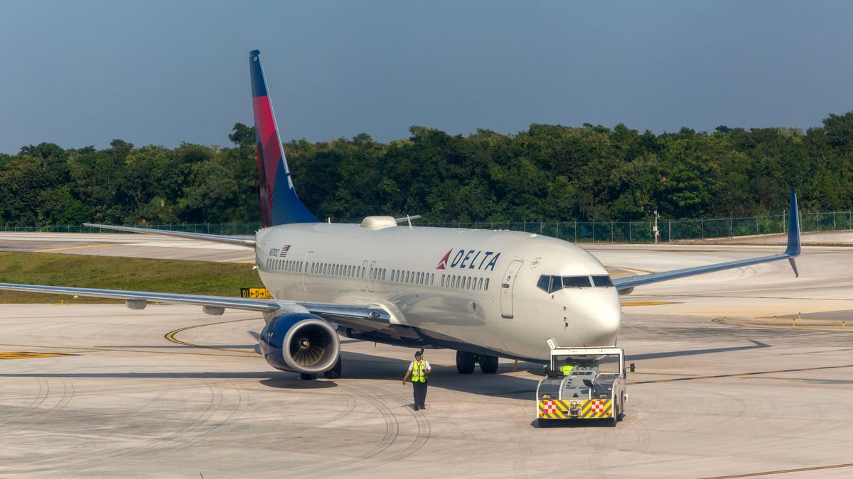 Boeing 757 Nose Wheel Pops Off And Rolls Down Hill Before Takeoff