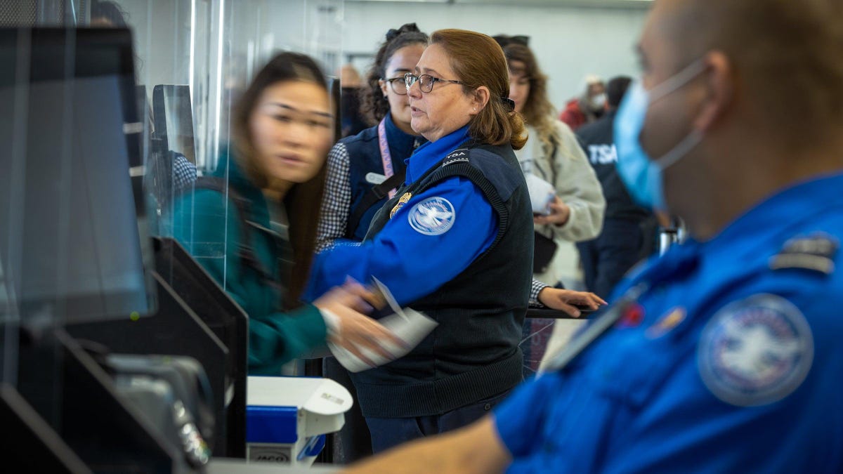 You Should Opt Out Of The TSA’s New Facial Recognition Scans. Here’s How