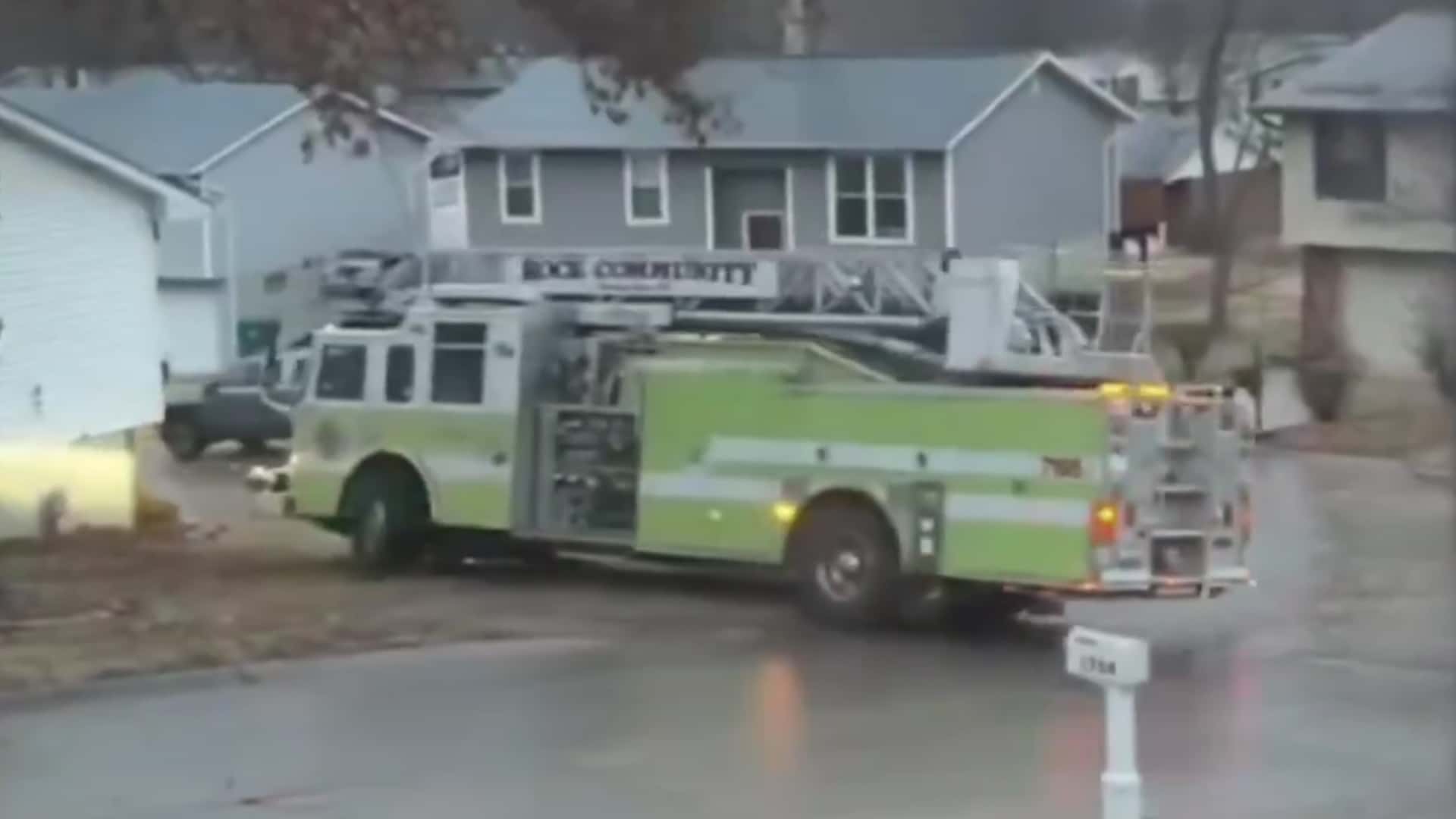 Watch A Fire Truck Spin Down An Icy Missouri Street And Obliterate A Chevy Cruze