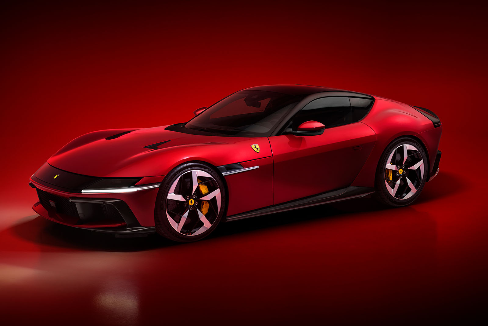 Ferrari 12Cilindri priced from £336,500; Spider adds £30k