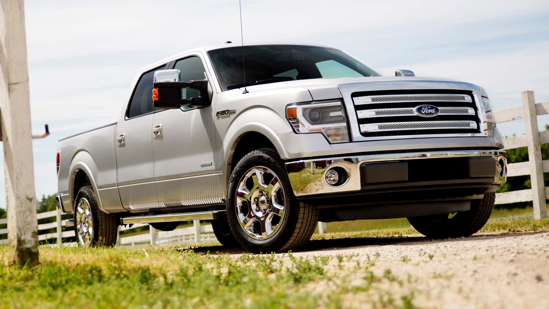 Ford Recalls Half a Million F-150s for a Serious Transmission Problem