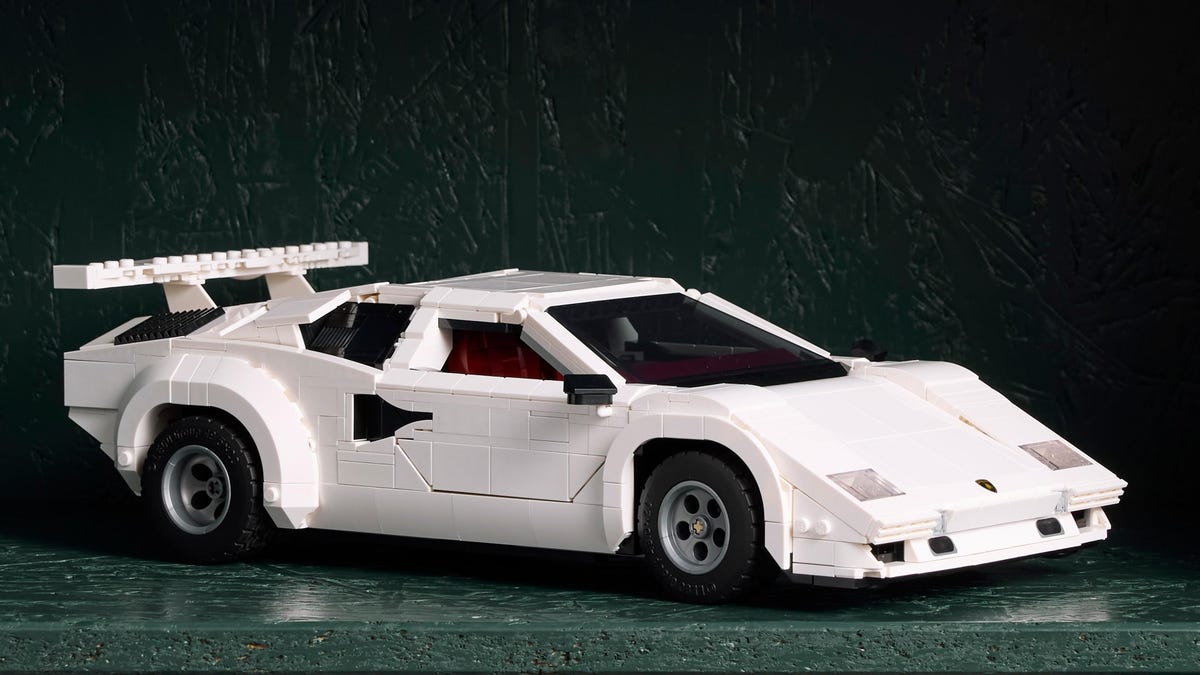 Buy Your Dad Lego’s Sick New Lamborghini Countach LP5000 For Father’s Day