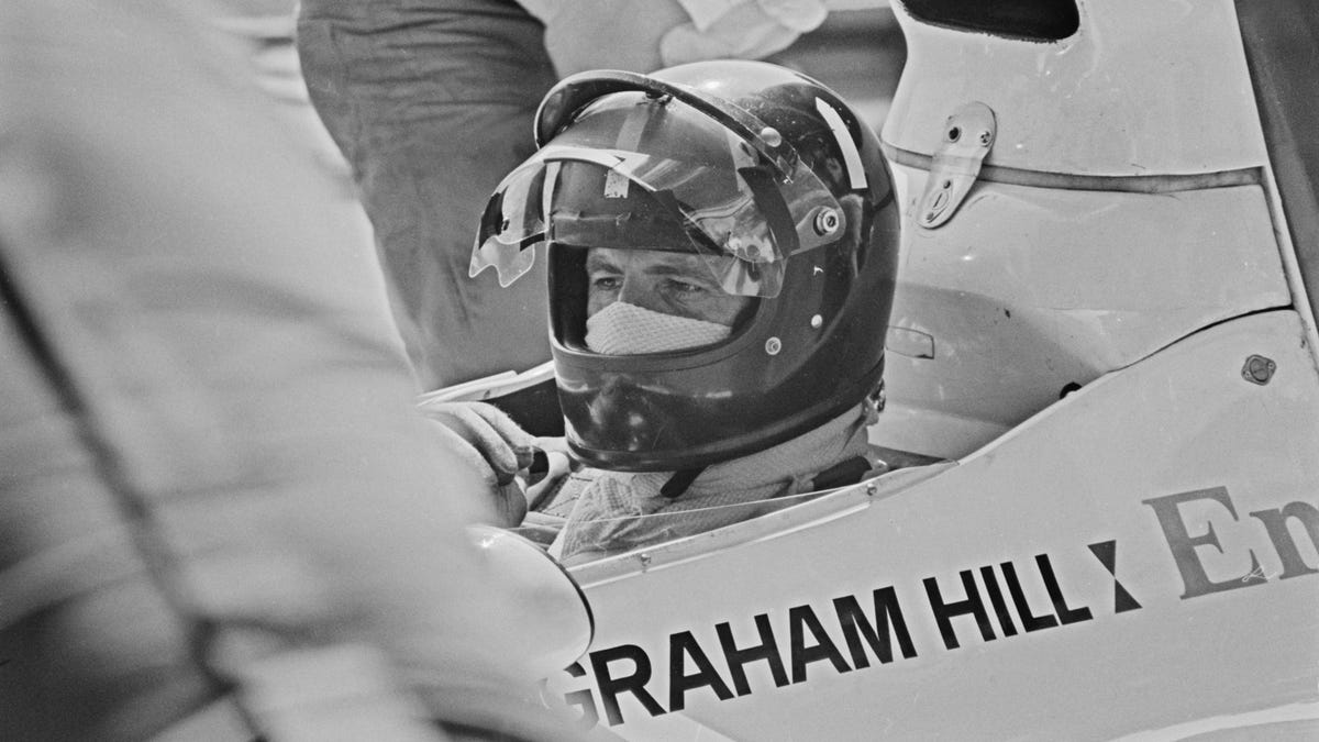 Watch Mechanics Build Graham Hill’s 1970s Formula 1 Racer From Scratch